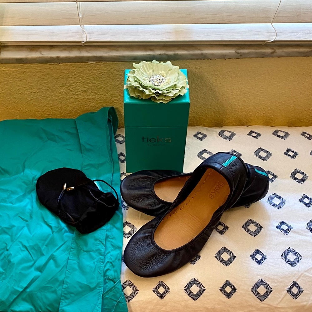 Tieks ballet flats, California Navy